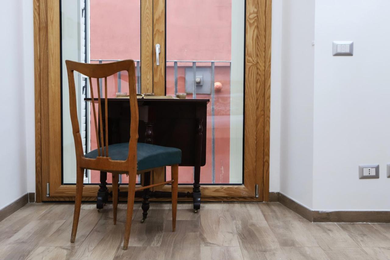 Tribunali Family Apartment By Wonderful Italy Napoli Eksteriør billede